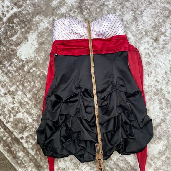 Ruby Rox dress juniors white red black strapless sequin top SZ 3 belted short - Picture 7 of 8